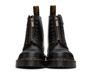 На фото ботинки Dr. Martens 1460 Laceless Bex – Black Vintage Smooth