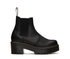 На фото ботинки Dr. Martens Rometty Platform – Black Burnished Wyoming