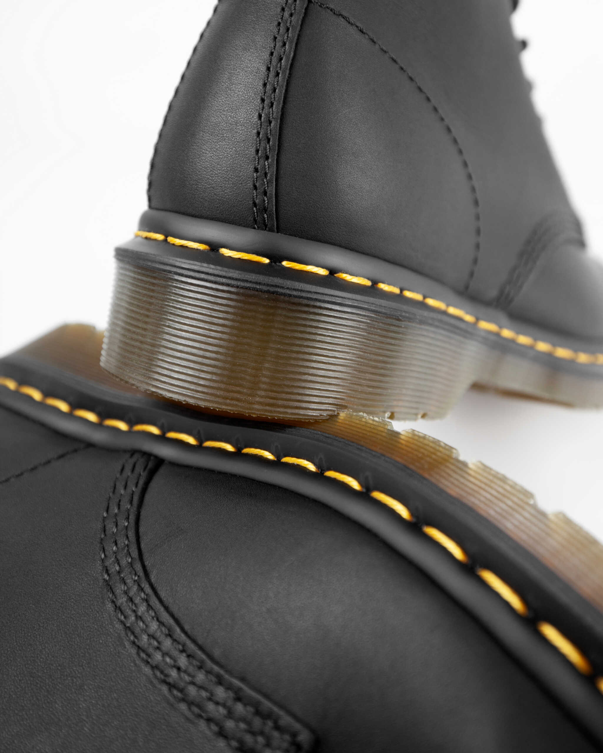 Dr. Martens 1460 - Black Greasy