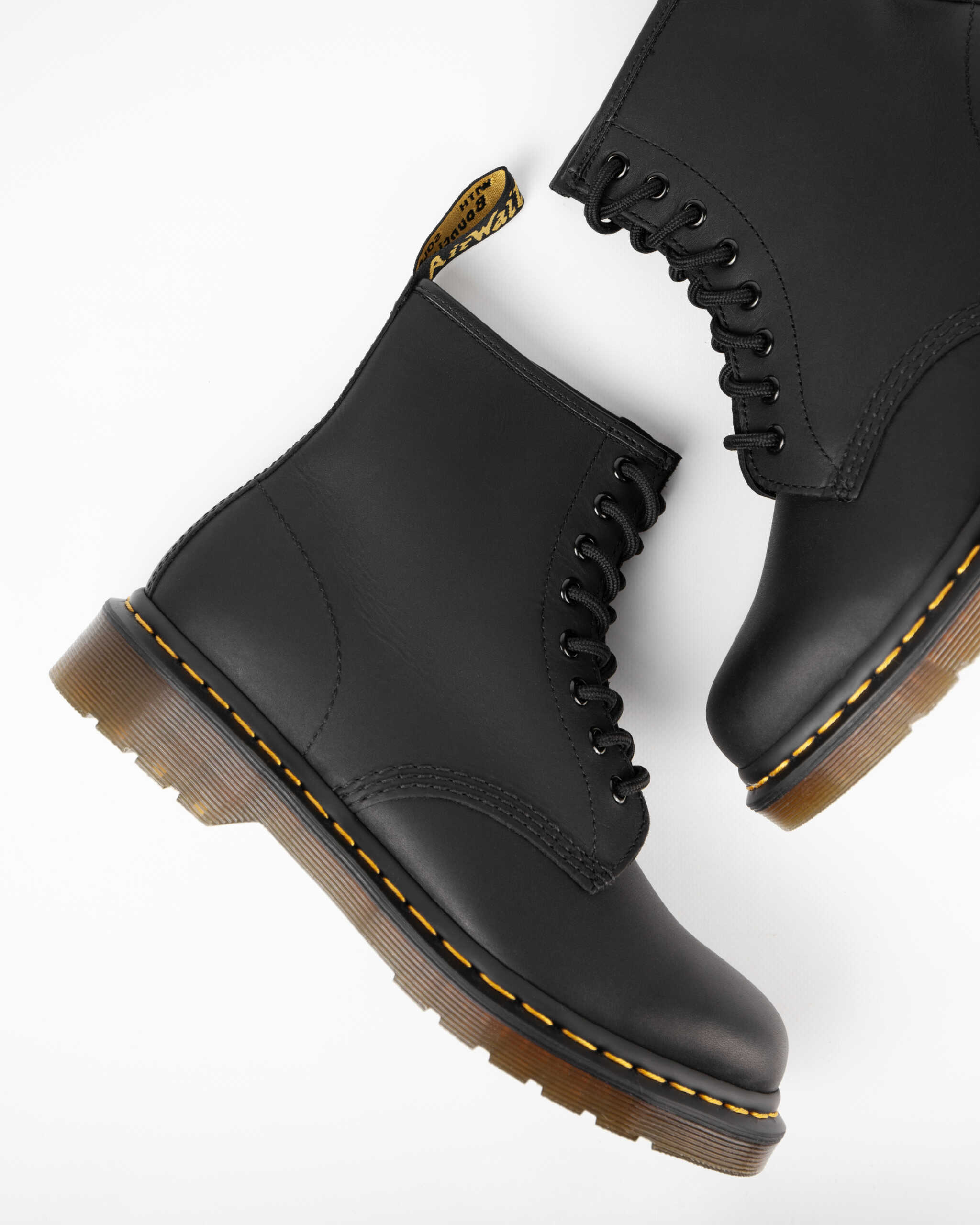 Dr. Martens 1460 - Black Greasy